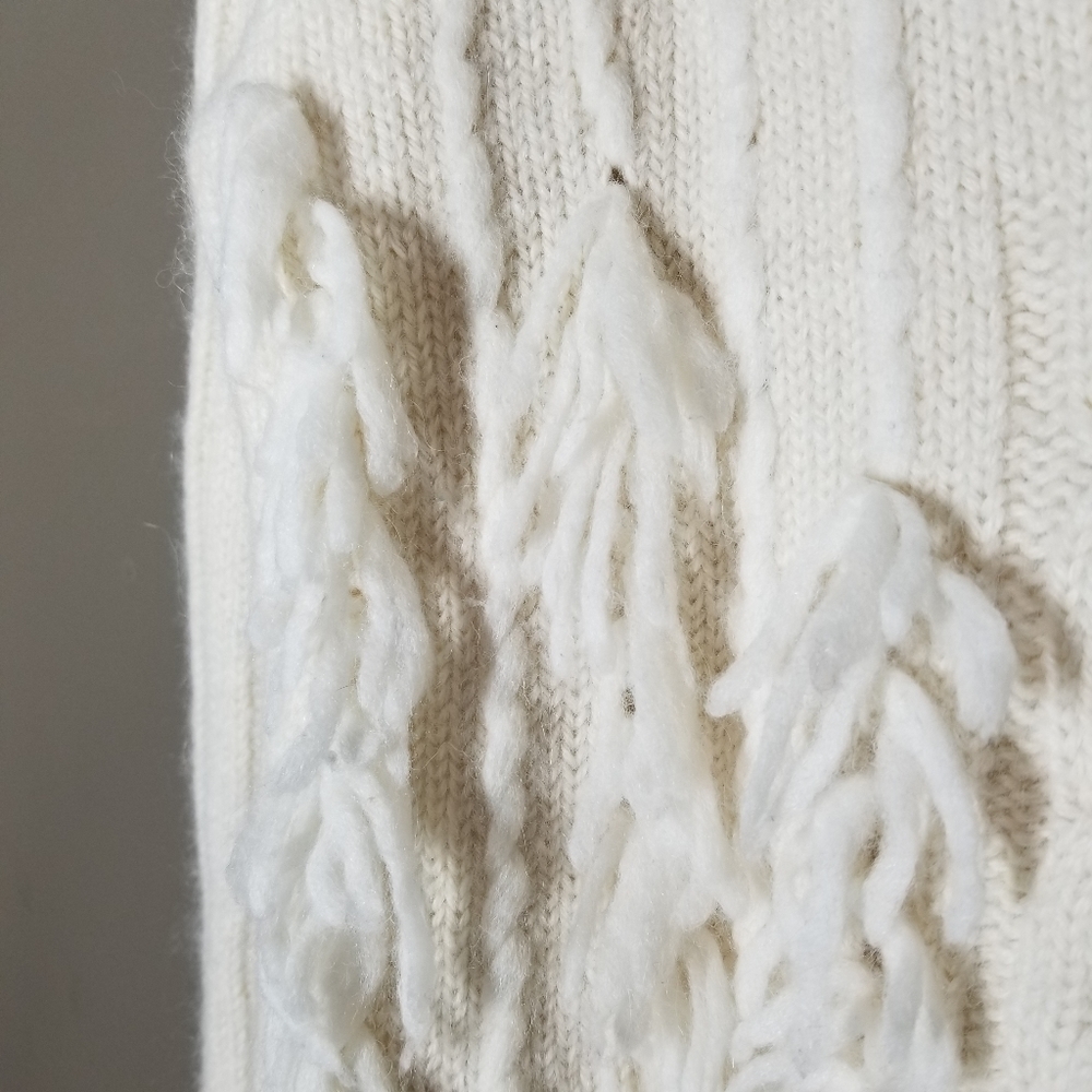 Mantari | Angelica Alpaca Fringe Cream Cozy Sweater - Picture 7 of 12